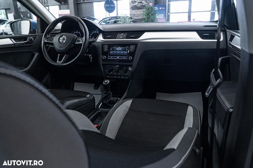 Skoda RAPID 1.0 TSI Style - 3