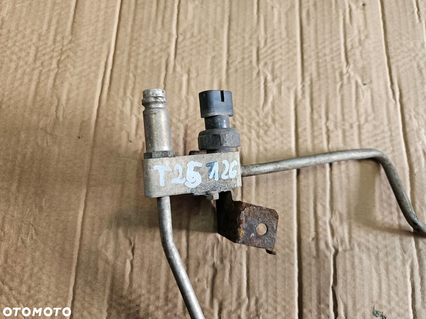 TOYOTA AVENSIS T25 06-08 2.0 D4D 2.2 D-CAT PRZEWODY KLIMATYZACJI - 2