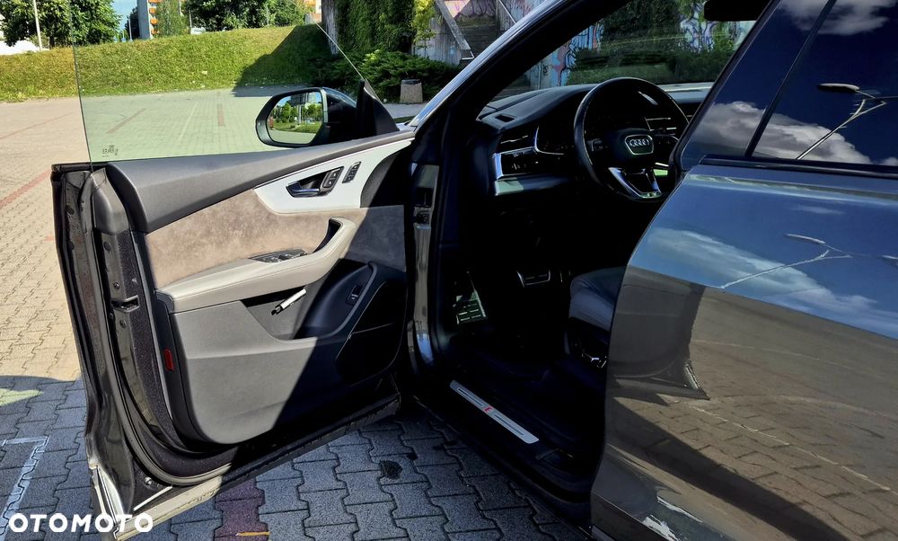 Audi Q8 50 TDI mHEV Quattro Tiptronic - 12