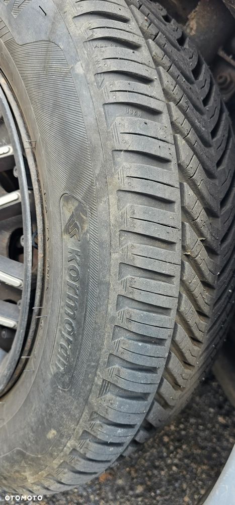 Ford Galaxy 1.9 TDI Ghia - 10