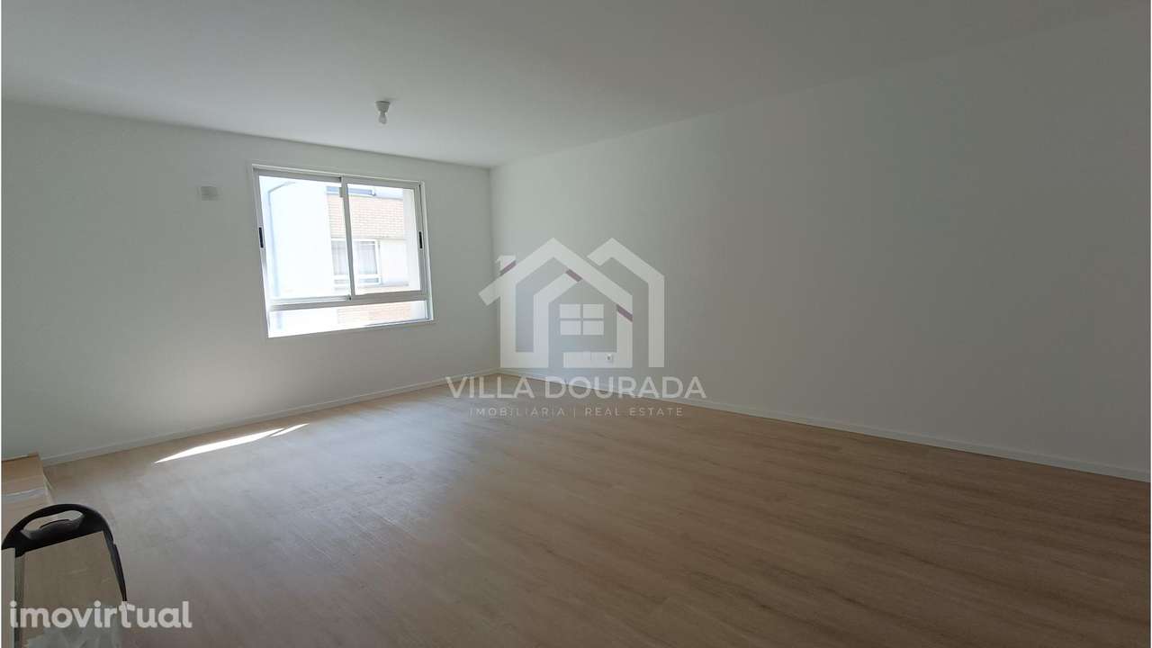 Apartamento, 107 m², Baguim do Monte - Grande imagem: 2/25