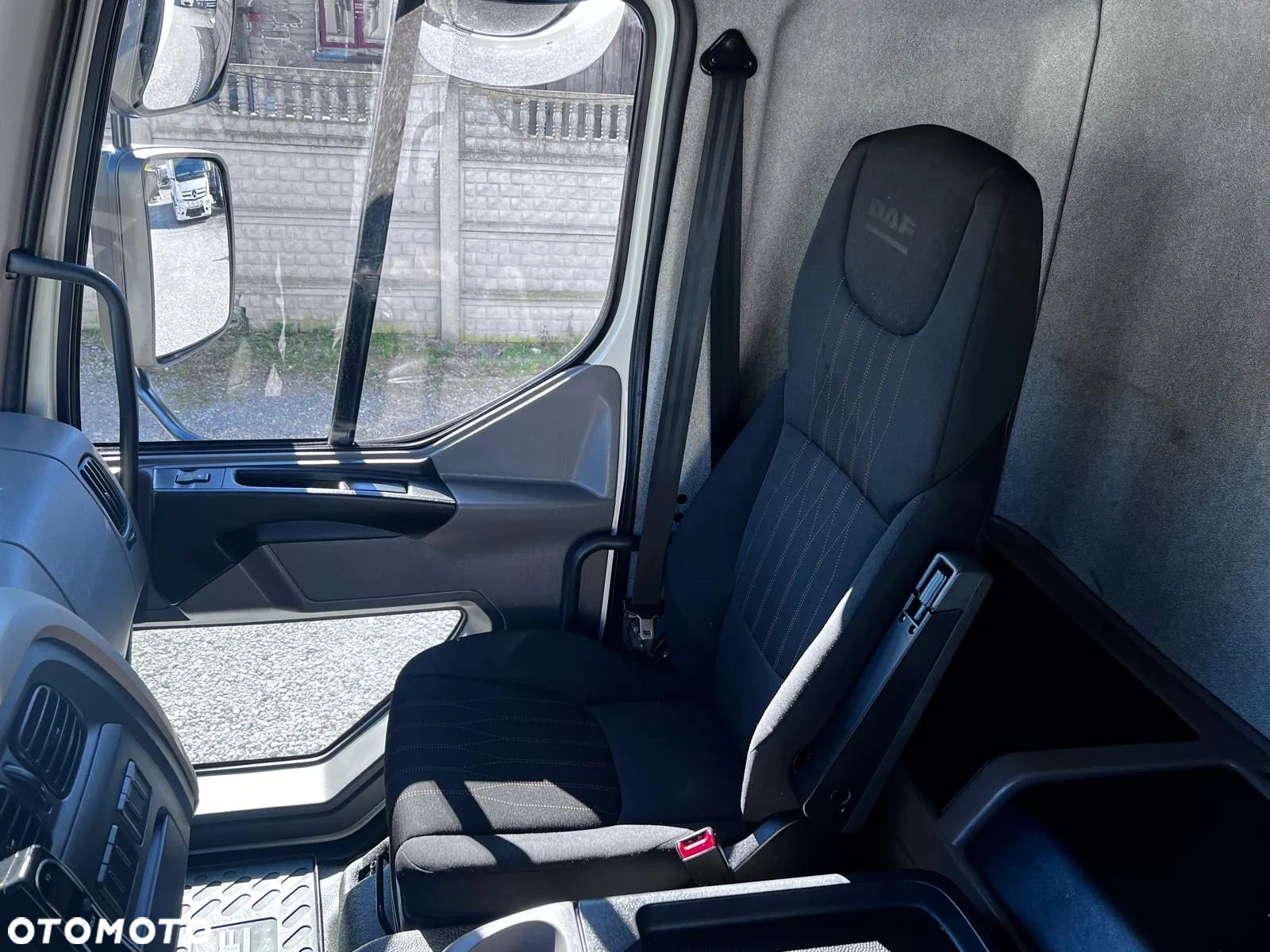 DAF LF 290 / Chłodnia / Euro 6 / Winda / - 30