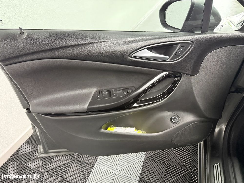 Opel Astra Sports Tourer 1.2 Turbo Start/Stop Sports Tourer Edition - 25