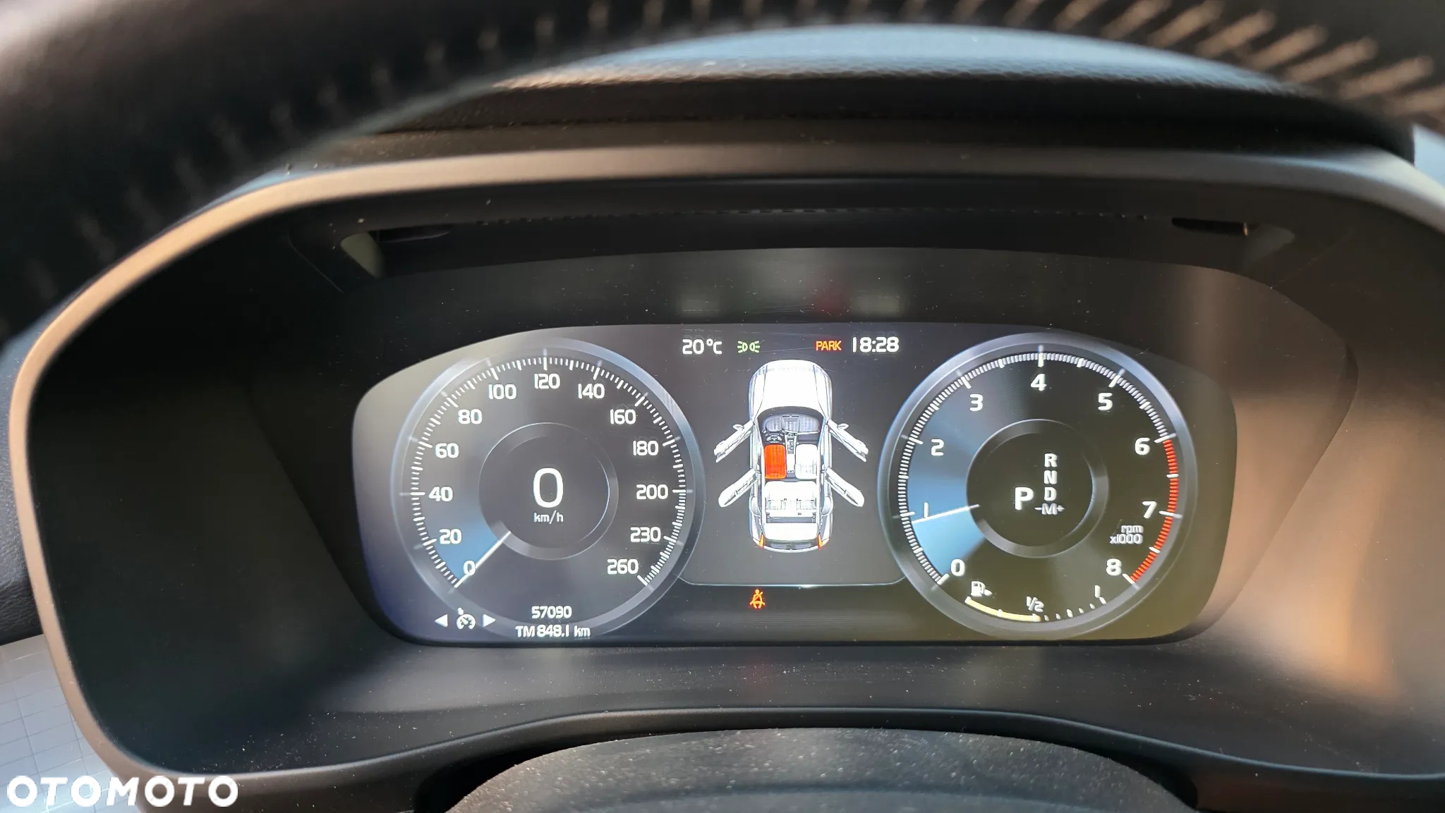 Volvo XC 40 - 37