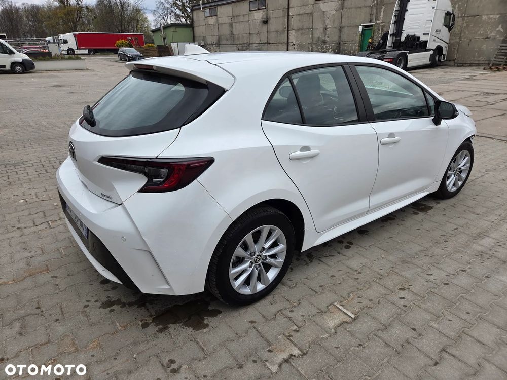 Toyota Corolla 1.8 Hybrid Comfort - 10