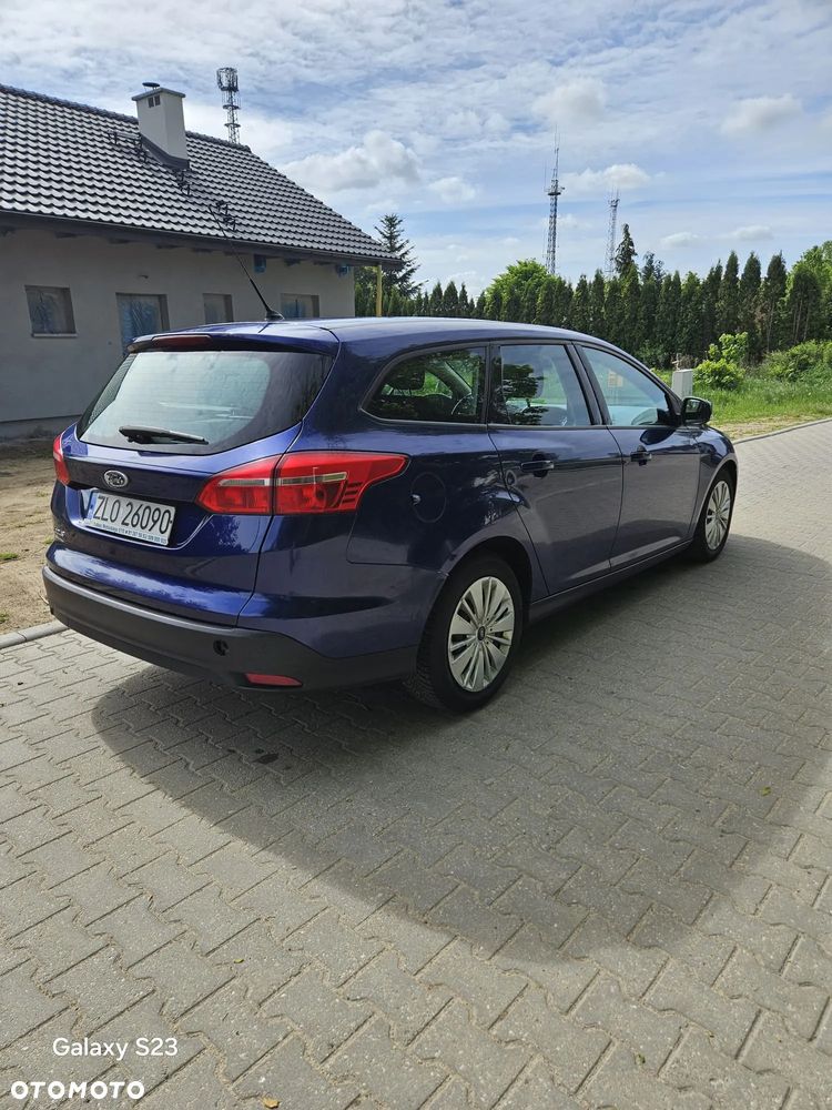 Ford Focus 1.5 TDCi Trend - 5