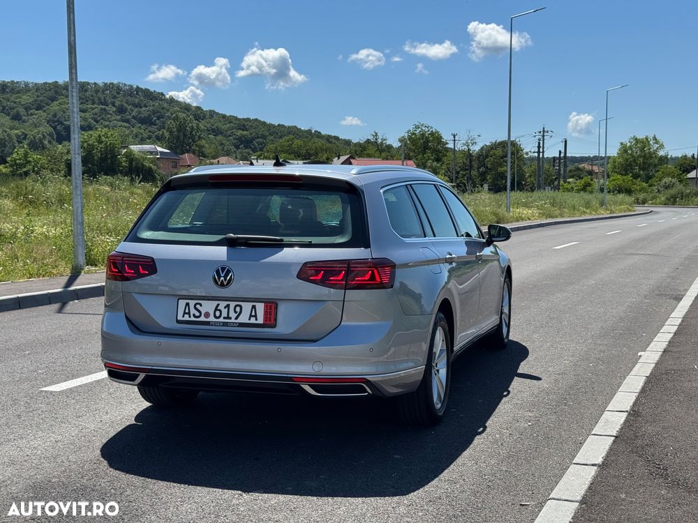 VOLKSWAGEN Passat 2021 — imagine 12