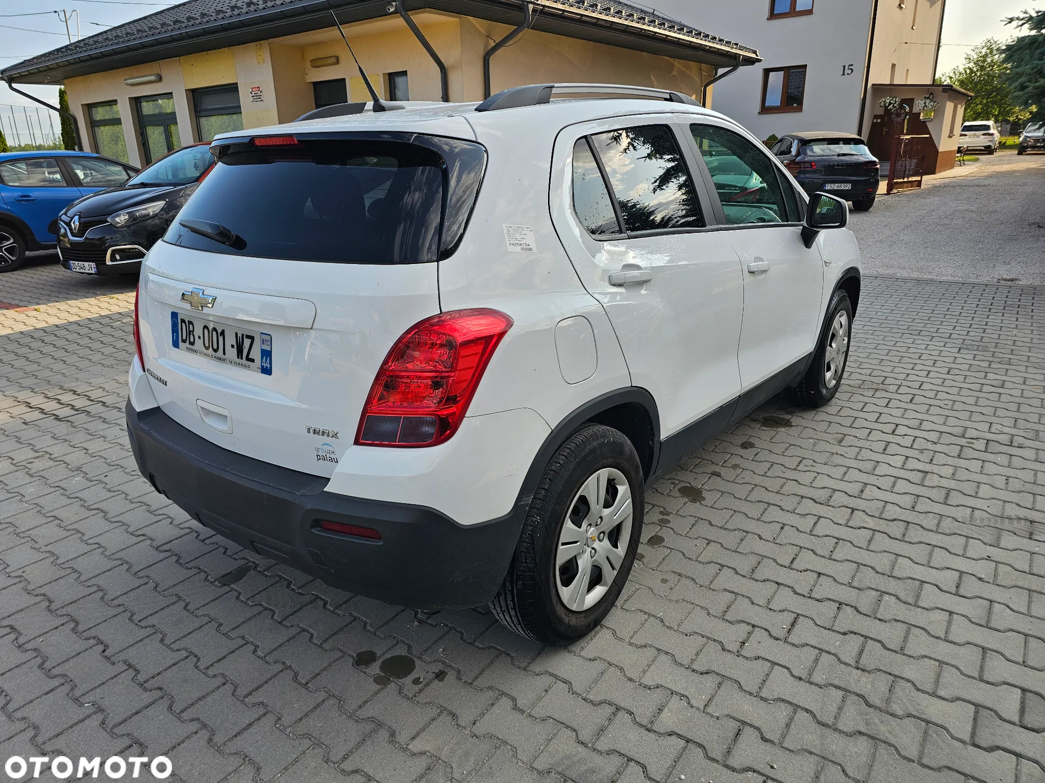 Chevrolet Trax 1.6 LS - 6