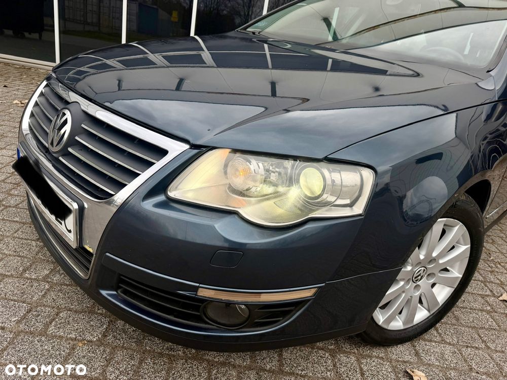 Volkswagen Passat - 21