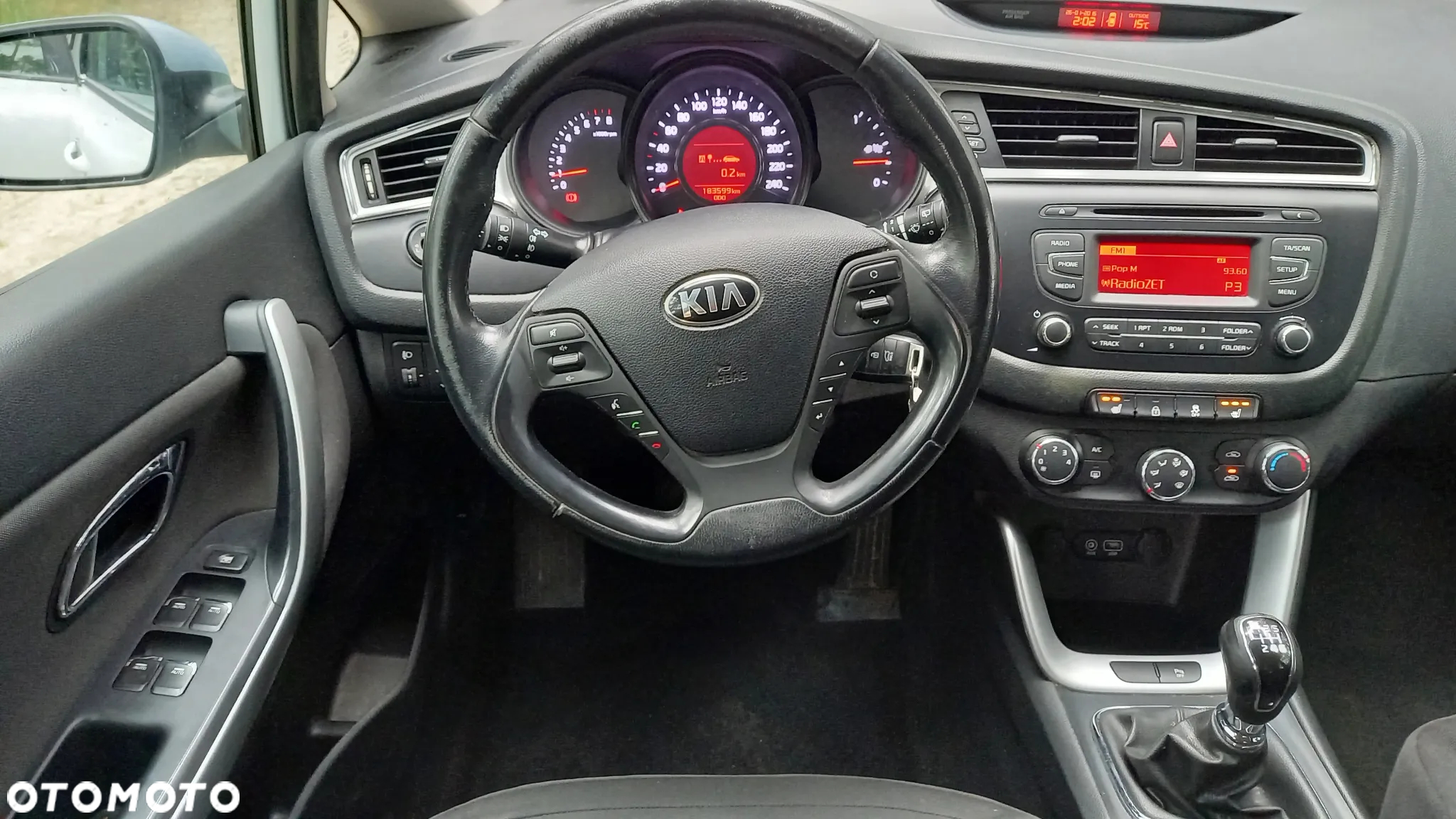 Kia Ceed 1.4 L - 10