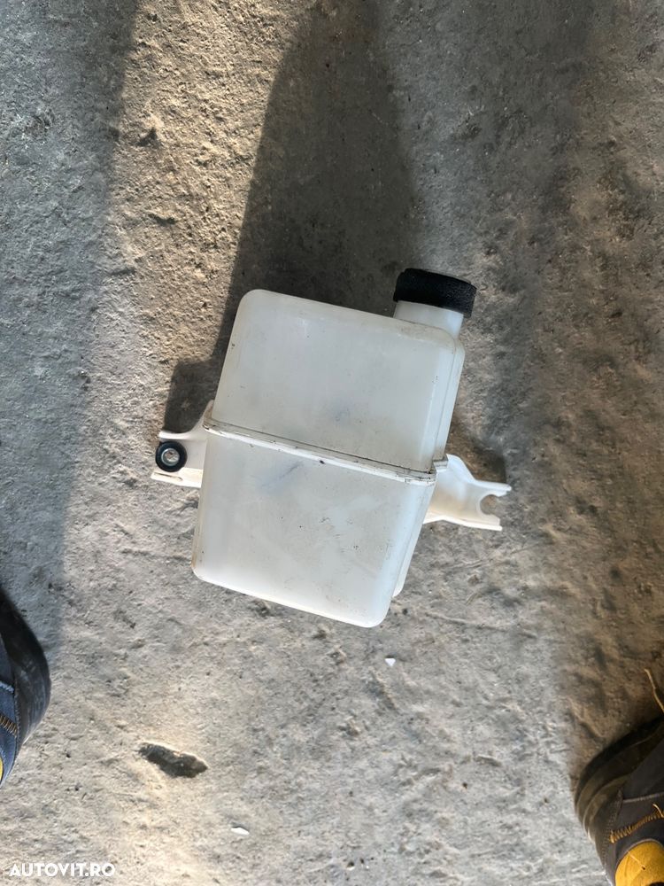 Resonator filtru aer Toyota RAV4 Lexus nx300h - 1