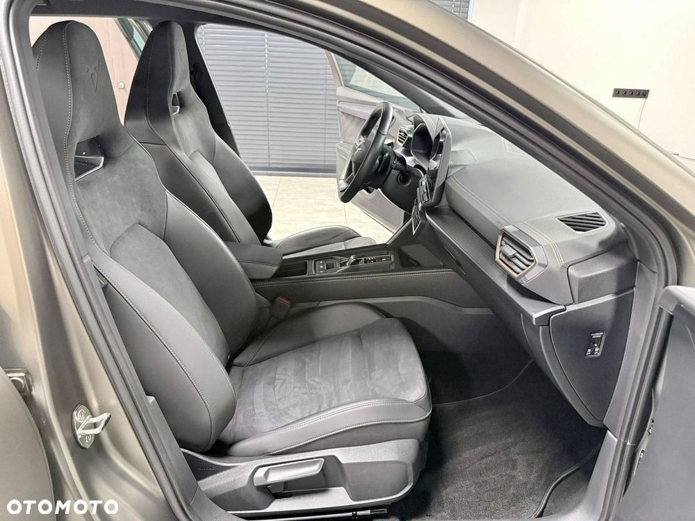 Cupra Leon Sportstourer 2.0 TSI 4Drive DSG VZ Black Edition - 25