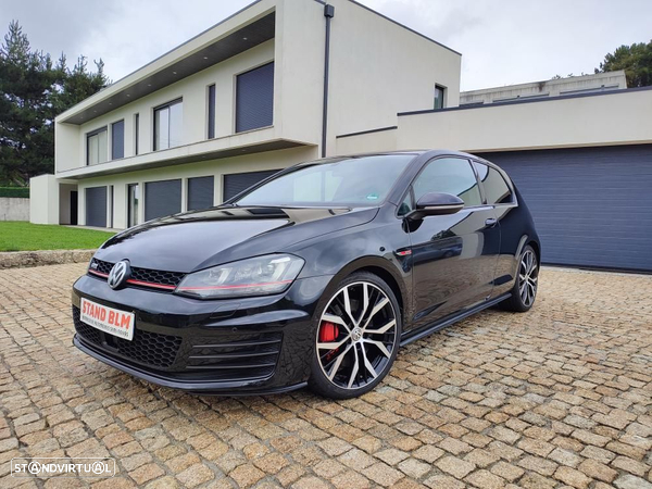 VW Golf 2.0 TSi GTi Performance