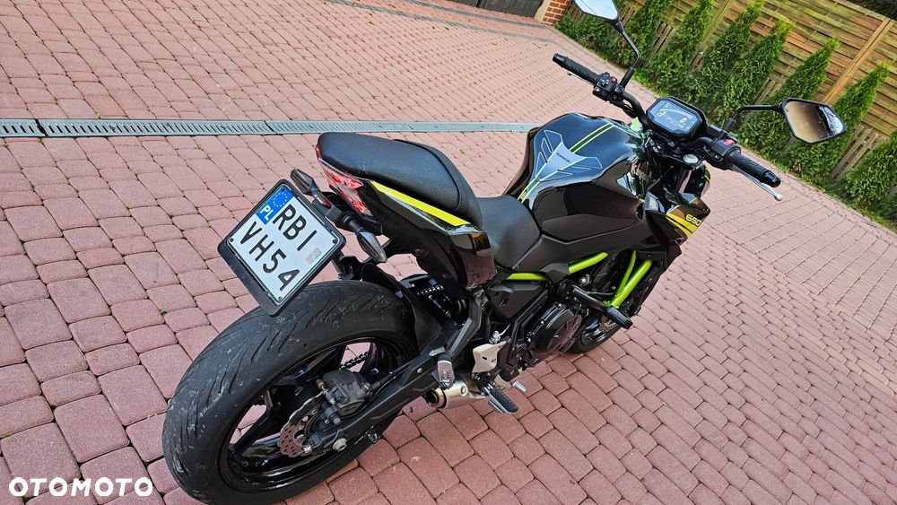 Kawasaki Z 650 - 6