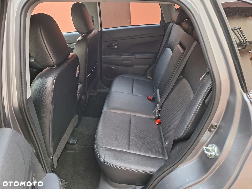 Mitsubishi ASX 1.8 DID Instyle NAVI AS&G - 11