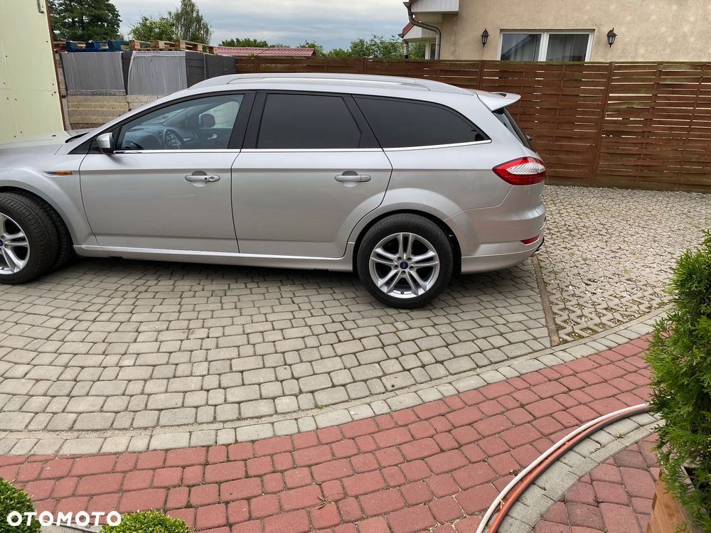 Ford Mondeo 2.5 Titanium S - 21