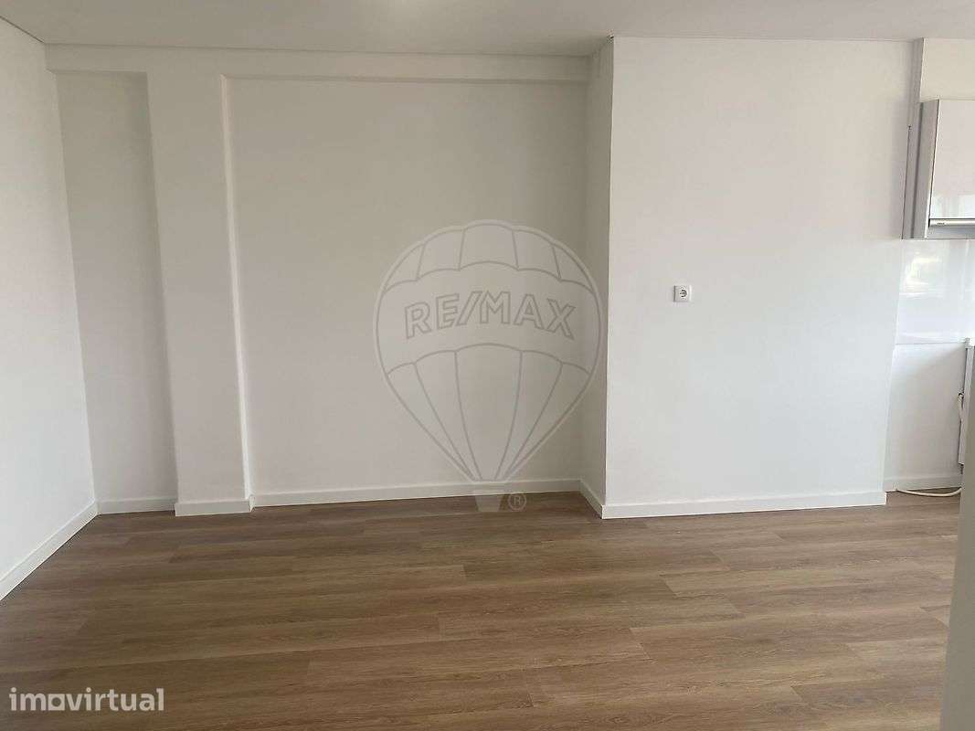 Apartamento T1 para venda - Grande imagem: 5/24