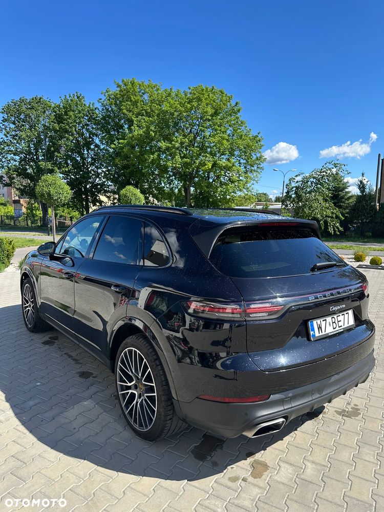 Porsche Cayenne Platinum Edition - 2