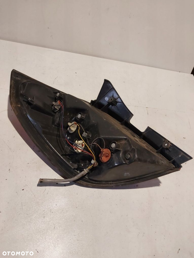 Opel antara tylna prawa lampa tył prawy - 7