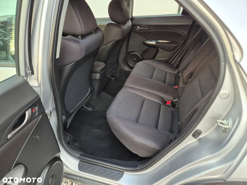 Honda Civic 1.4 i-VTEC Elegance - 25