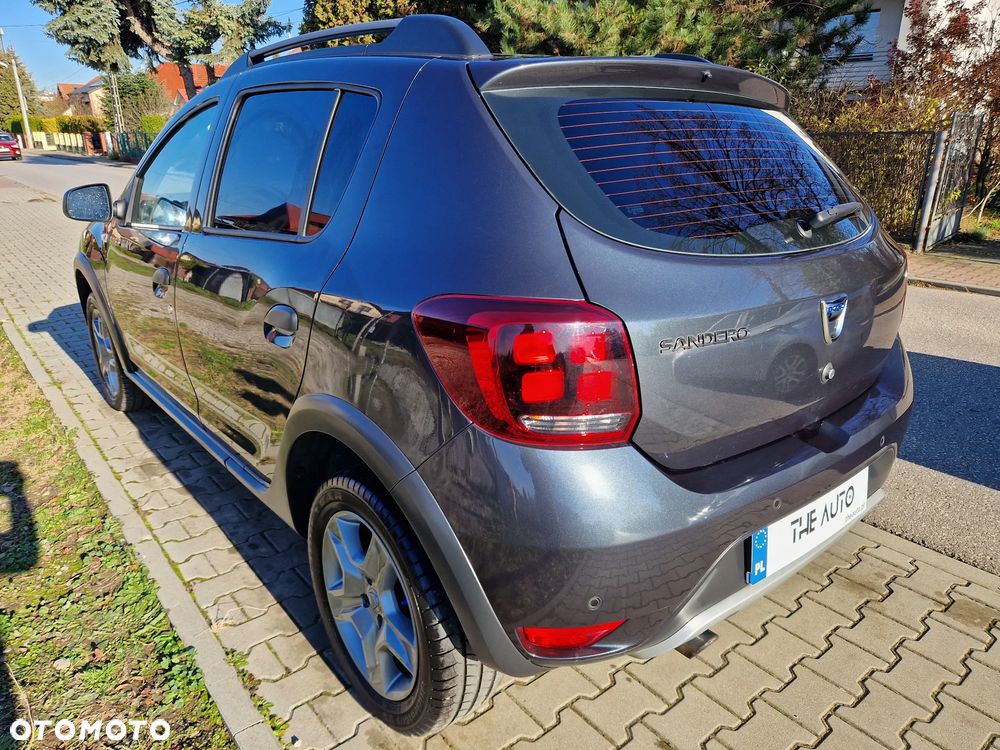Dacia Sandero 0.9 TCe Laureate - 35