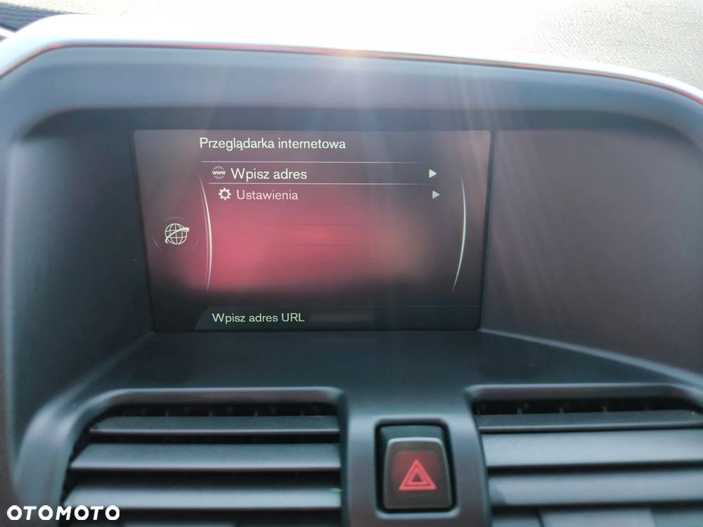 Volvo XC 60 D4 Momentum Pro - 23