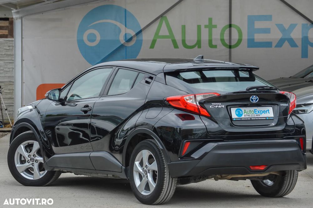 Toyota C-HR Style Selection - 14