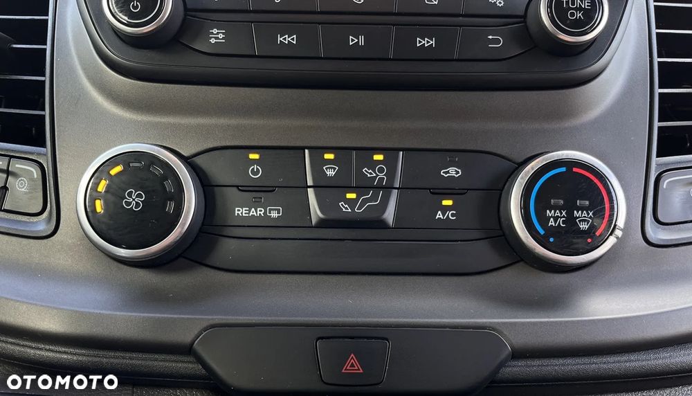 Ford Transit Custom - 16