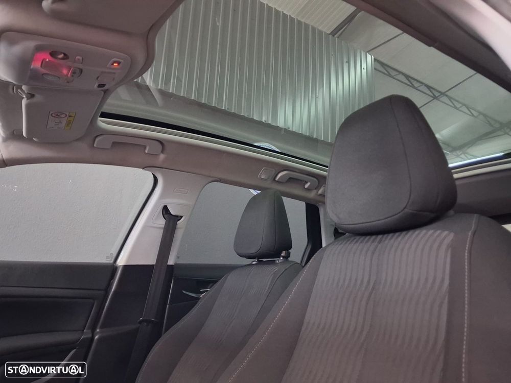 Peugeot 308 SW - 13