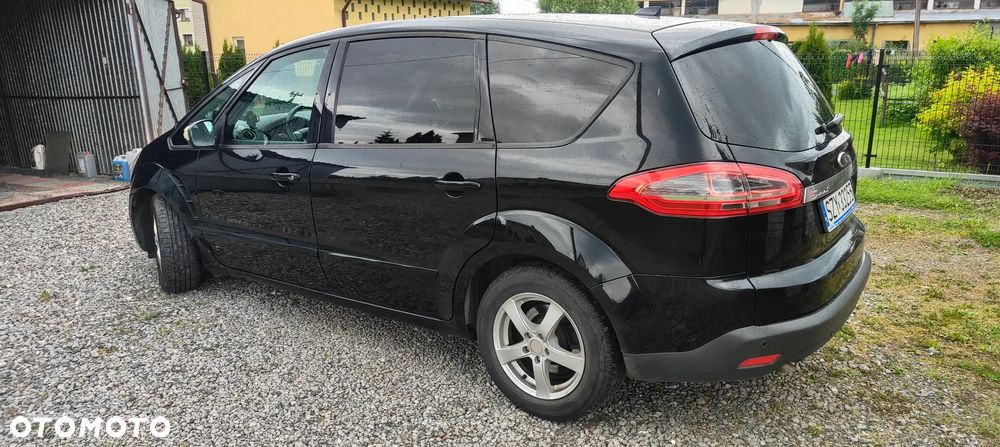 Ford S-Max - 34