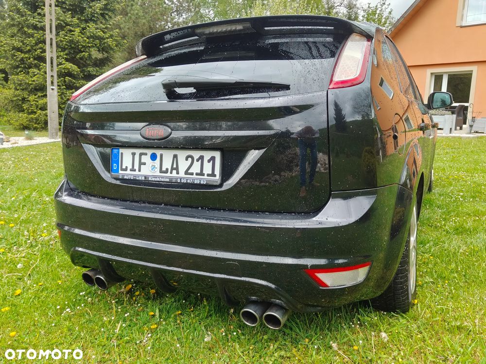 Ford Focus 1.6 16V Sport - 15