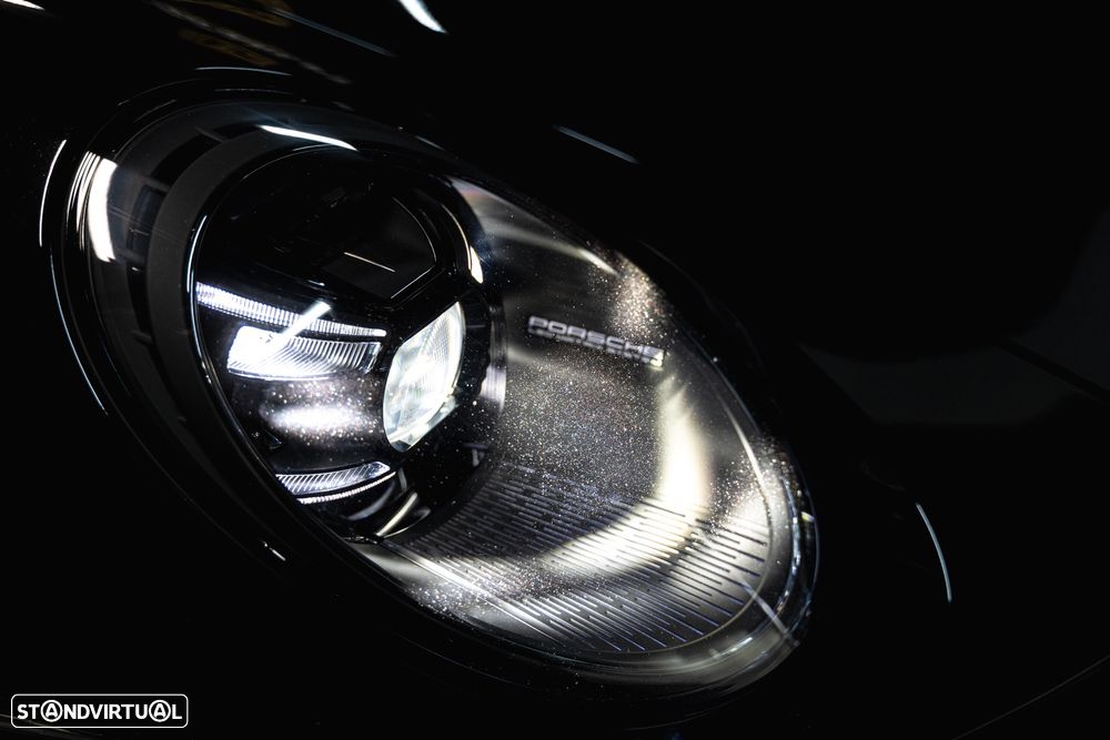 Porsche 911 (992) Carrera 4 PDK - 25