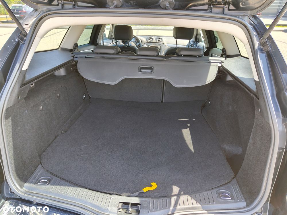 Ford Mondeo 2.0 TDCi Titanium - 13