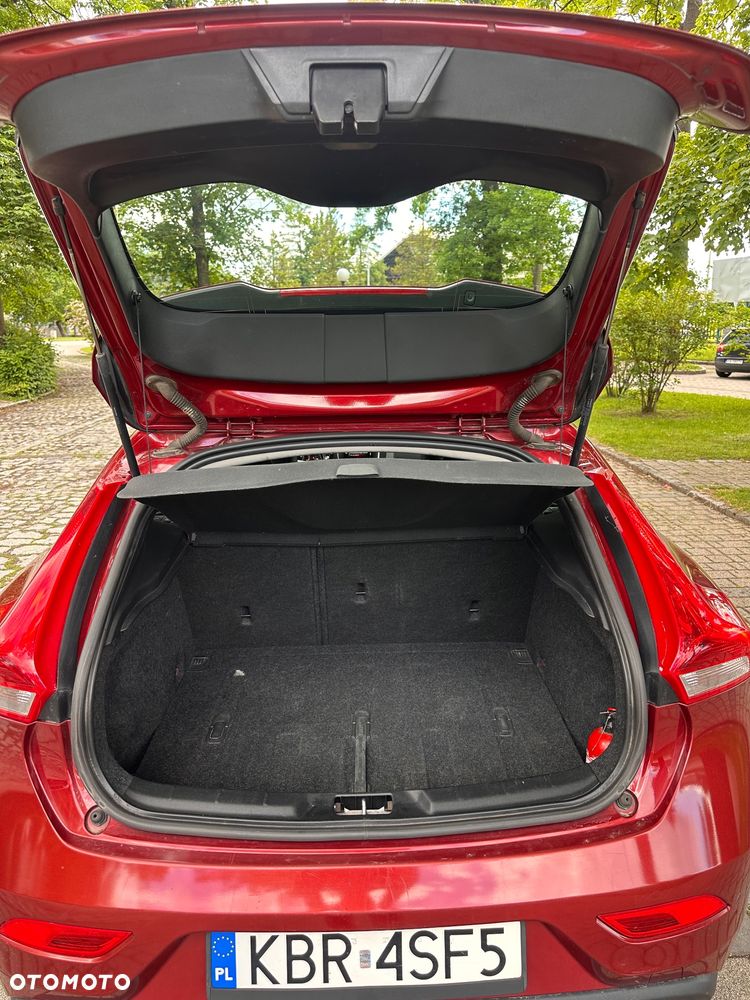 Volvo V40 D4 Inscription - 20