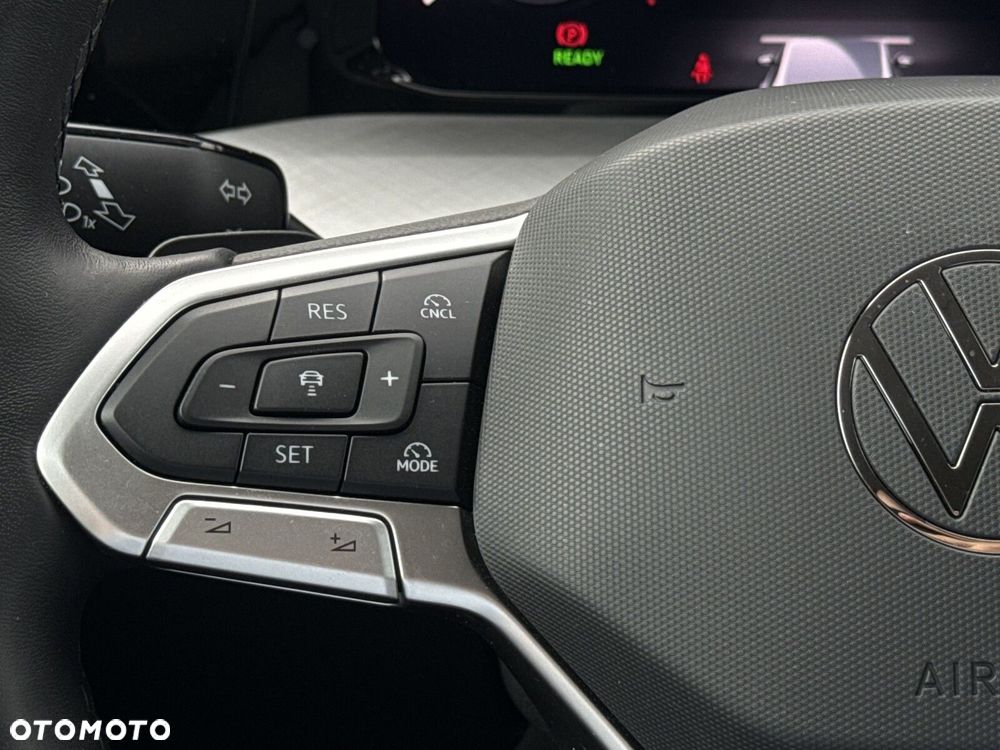 Volkswagen Golf 1.5 eTSI mHEV Life DSG - 17