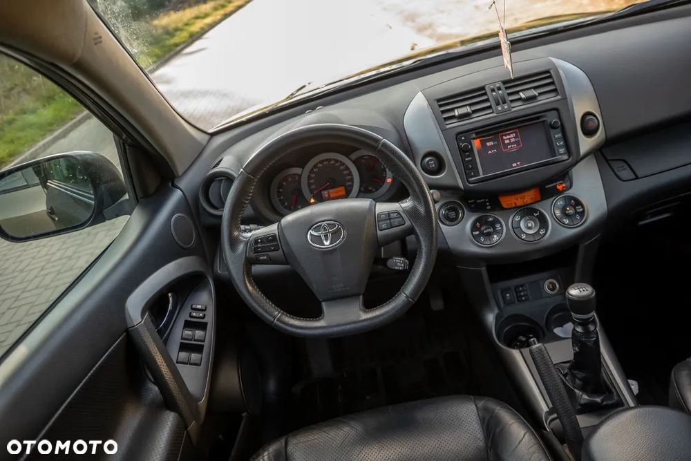Toyota RAV4 2.2 D-CAT 4x4 Executive - 34