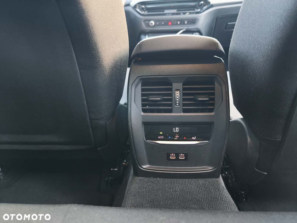 BMW Seria 3 318d Advantage - 34