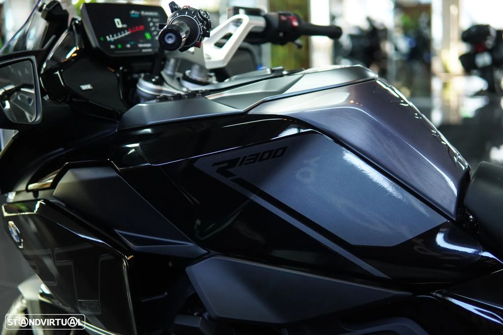 BMW R 1300 RT TRIPLE BLACK  C/ ASA - 31