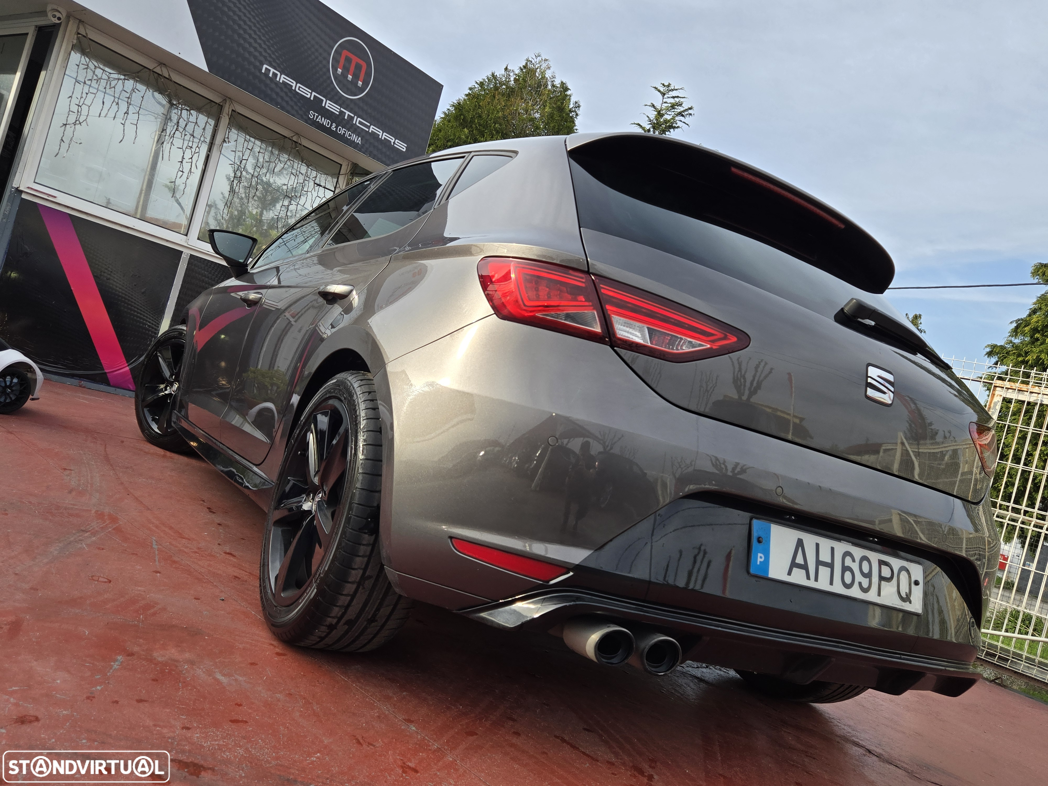 SEAT Leon 1.6 TDI S&S Style - 7