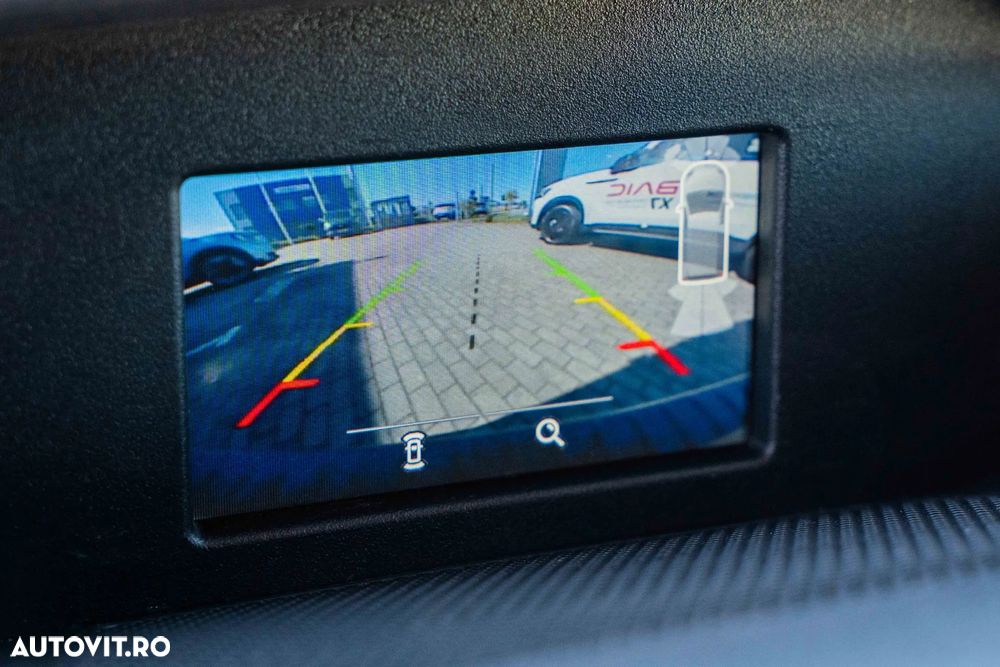 Ford Transit 310 L3H2 Kombi Trend - 17