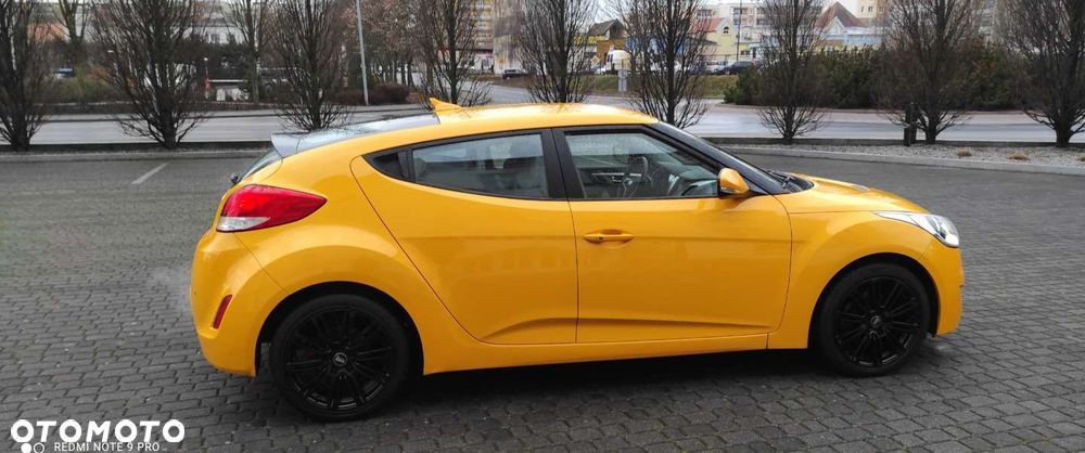 Hyundai Veloster - 14