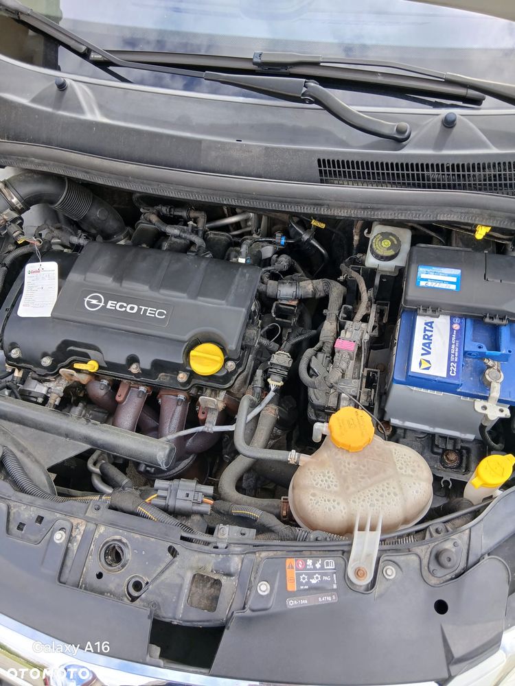 Opel Corsa 1.4 16V Satellite - 22