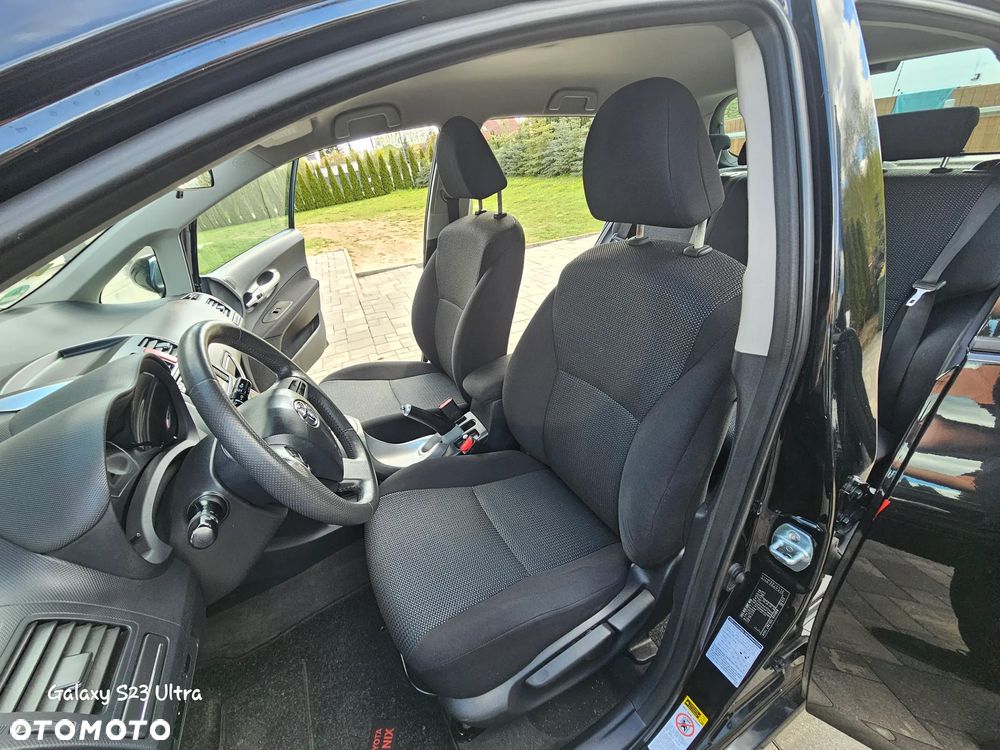 Toyota Auris 1.8 HSD Sol - 17