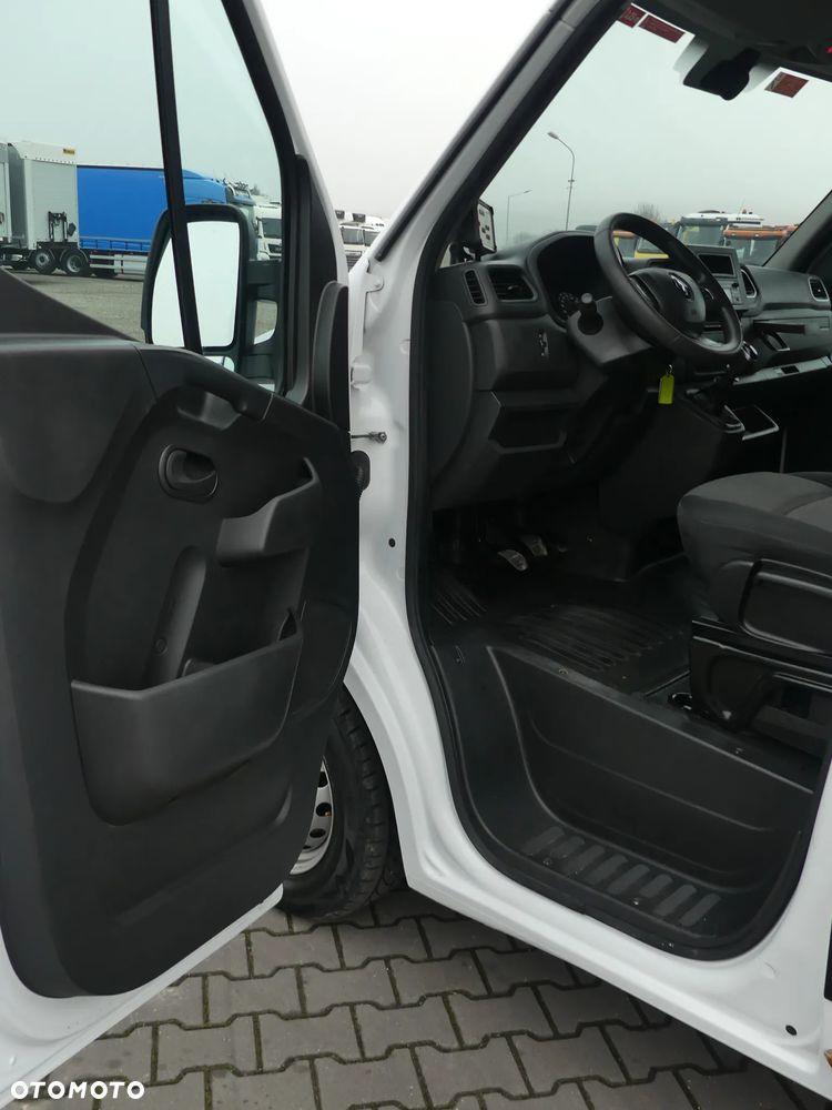 Renault MASTER / PODNOŚNIK KOSZOWY / ZWYŻKA 12M / - 23