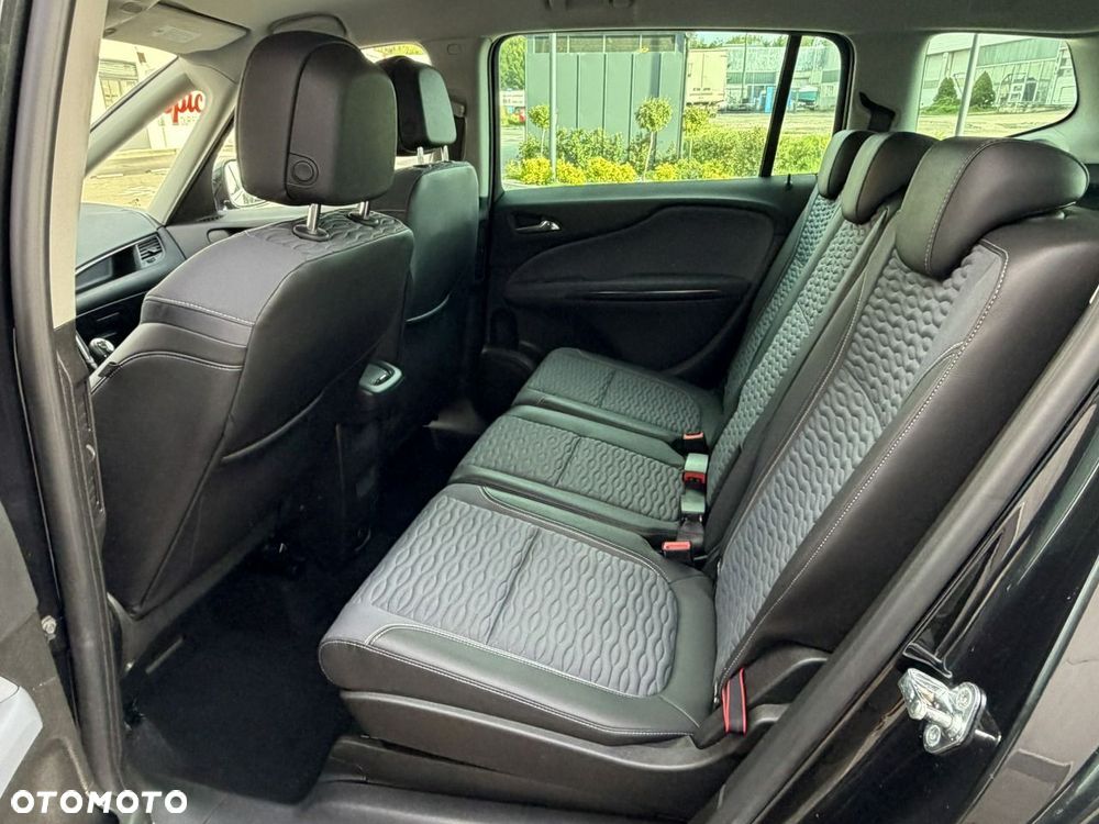 Opel Zafira - 30