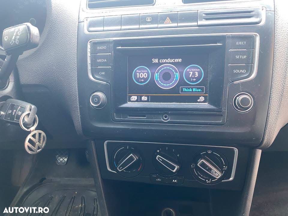 Volkswagen Polo - 21