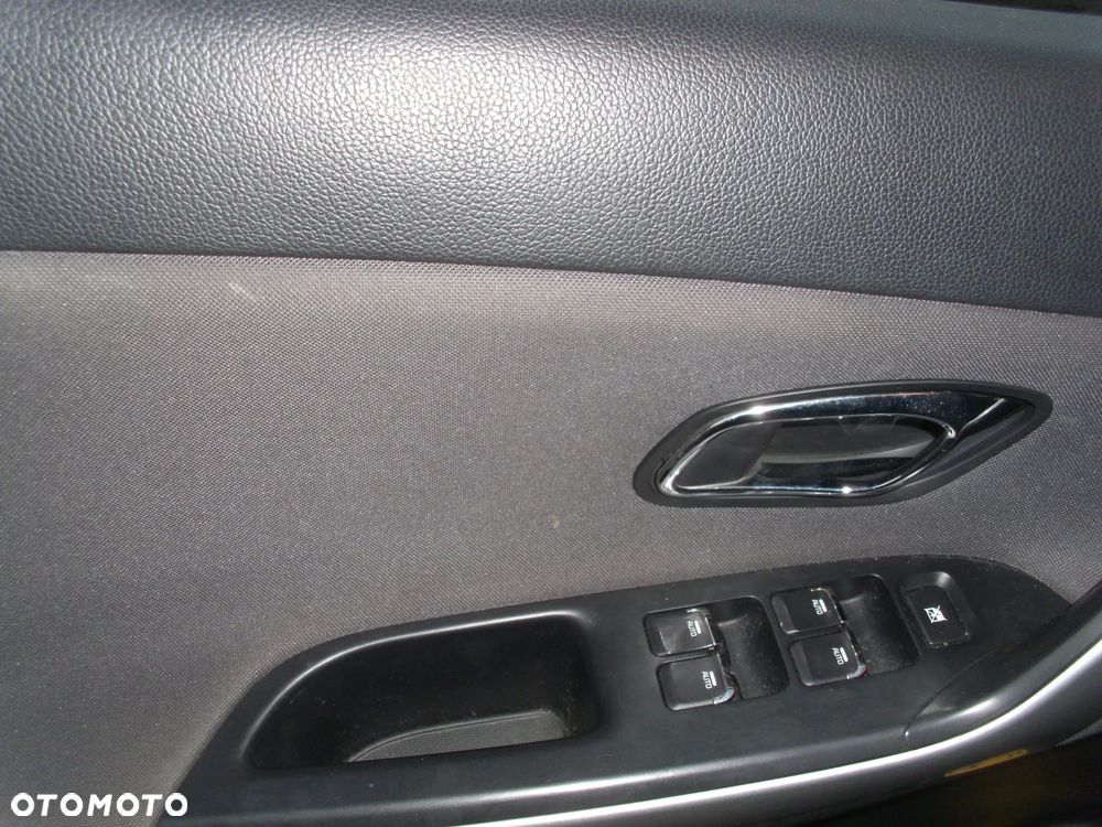 Kia Ceed - 35