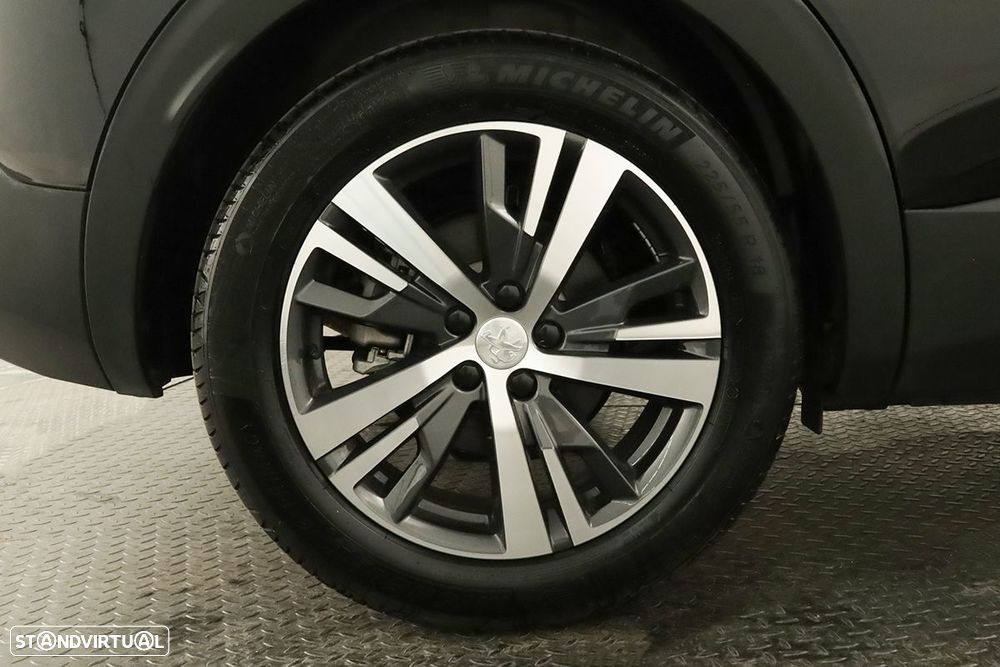 Peugeot 3008 1.6 Hybrid Allure e-EAT8 - 5