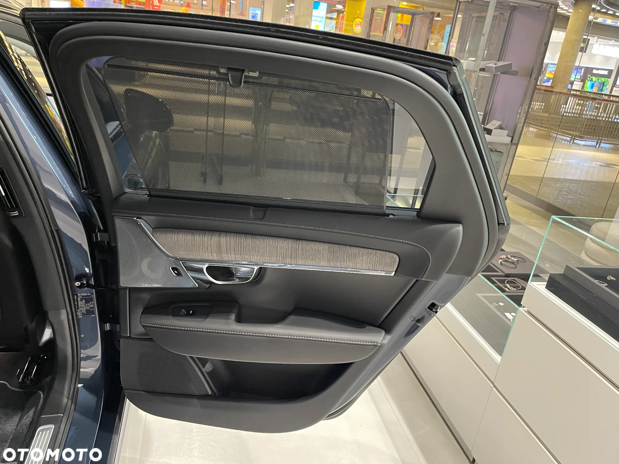 Volvo S90 ver-t8-awd-plug--in-hybrid-ultimate-dark - 29