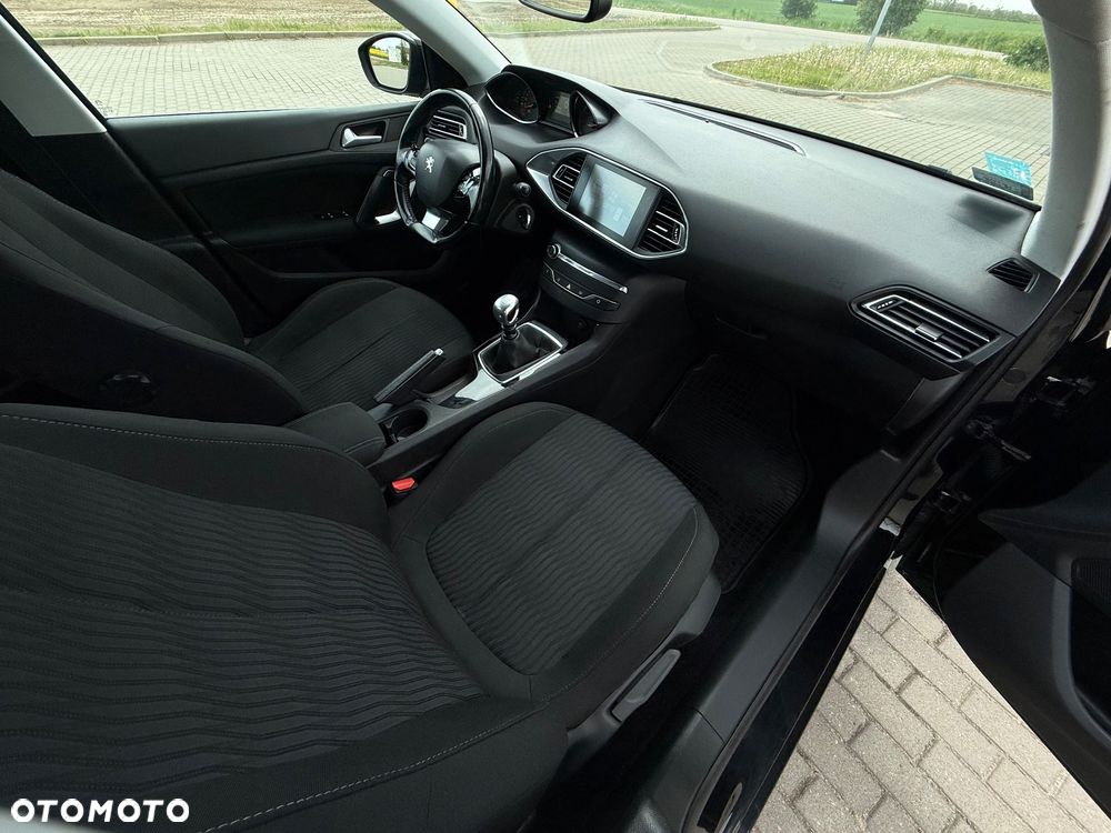 Peugeot 308 BlueHDi 120 Stop & Start Business-Line - 17